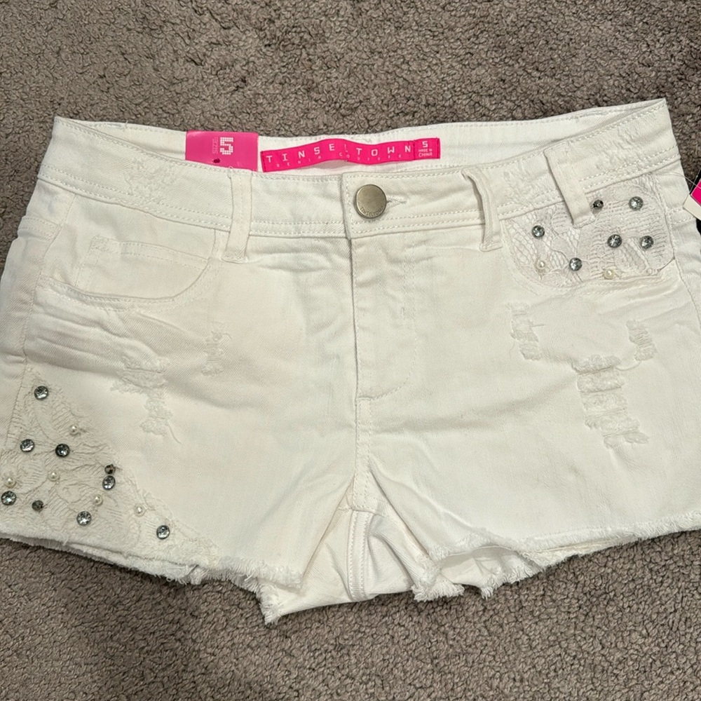 NWT Tinseltown Denim Couture Jean Shorts White Lace Embellished Beads Distress 5